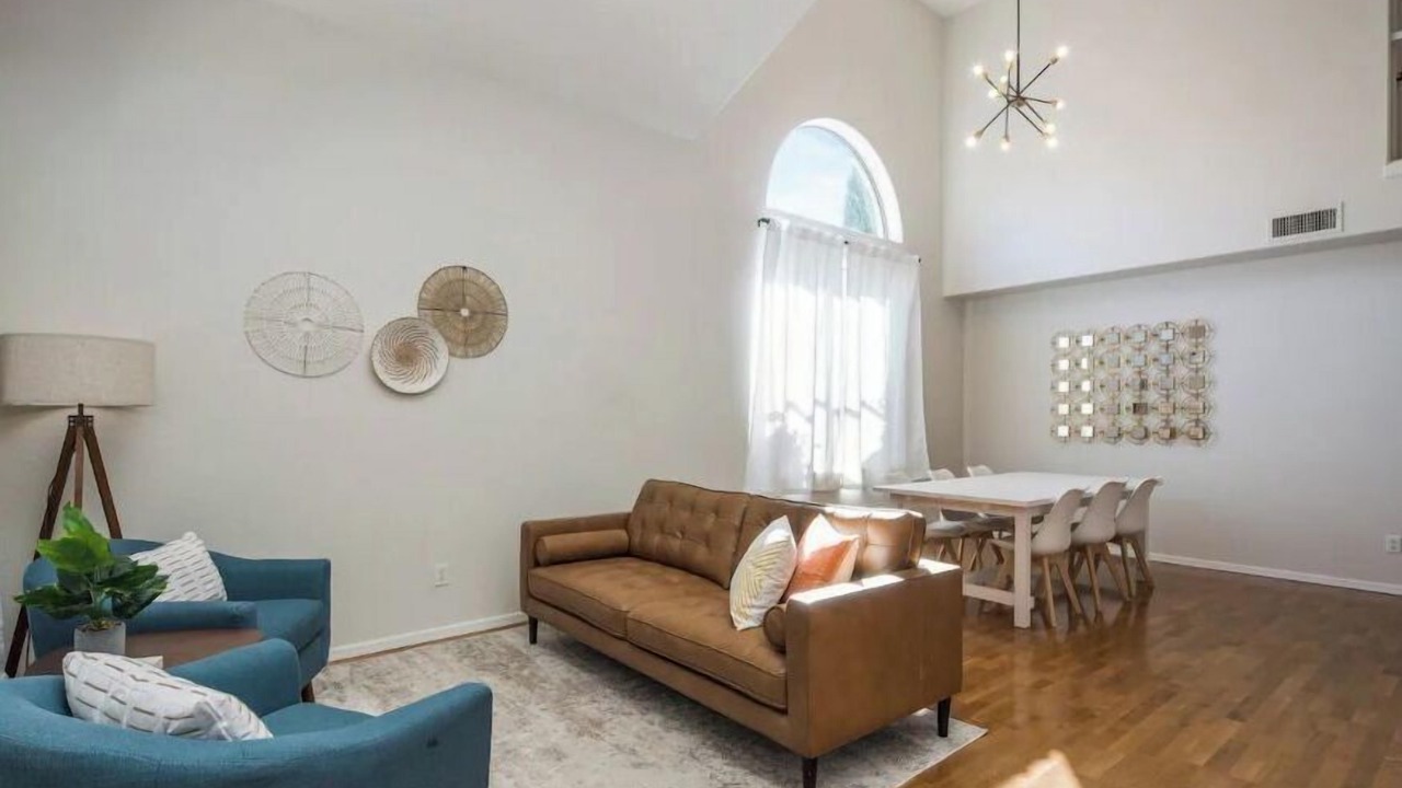 Photo of Livingroom in Arrowhead Ranch