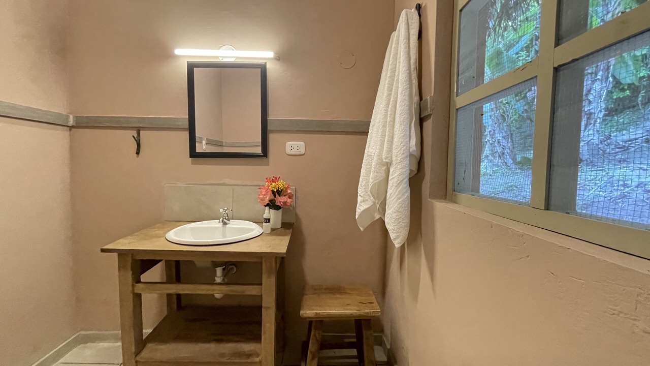 Photo of Bathroom in Sauce