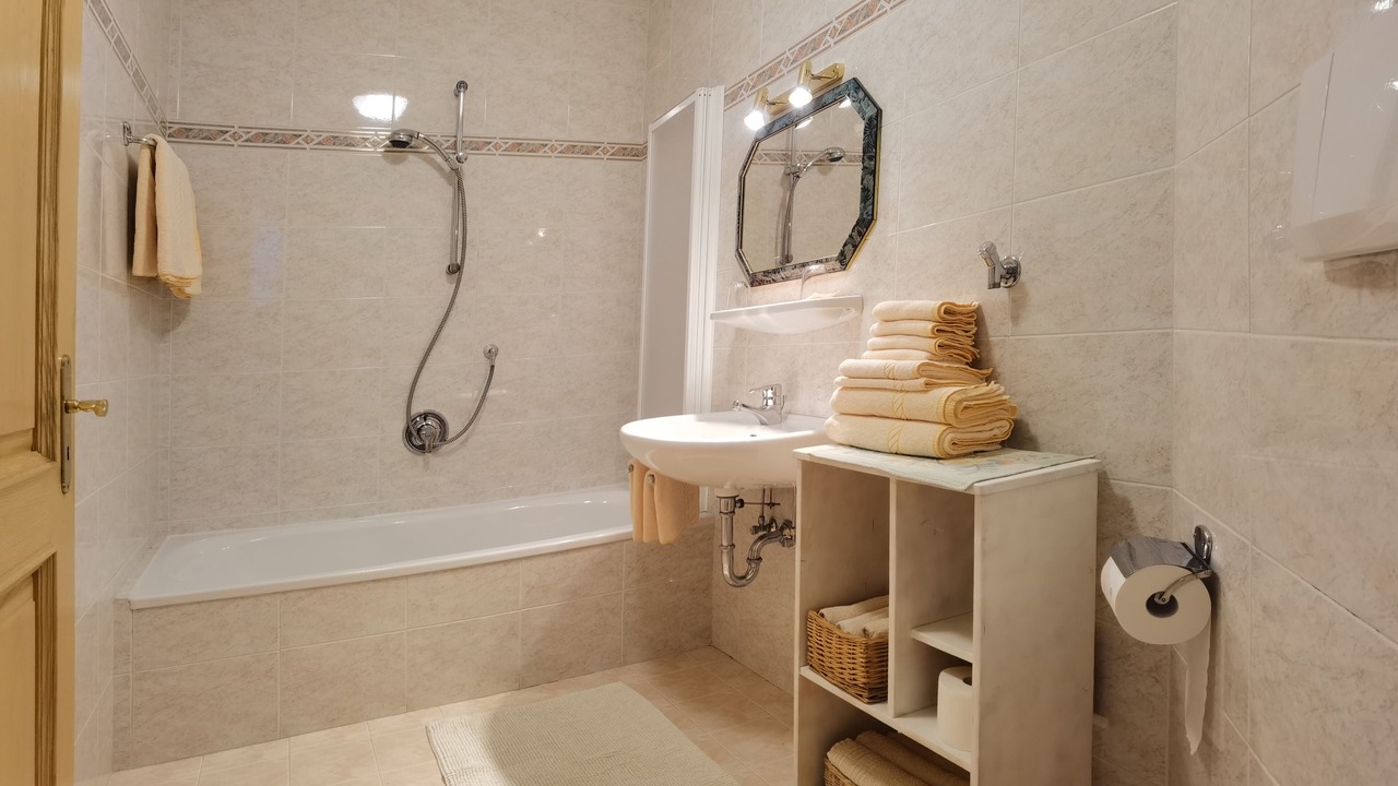 Photo of Bathroom in Pedraces