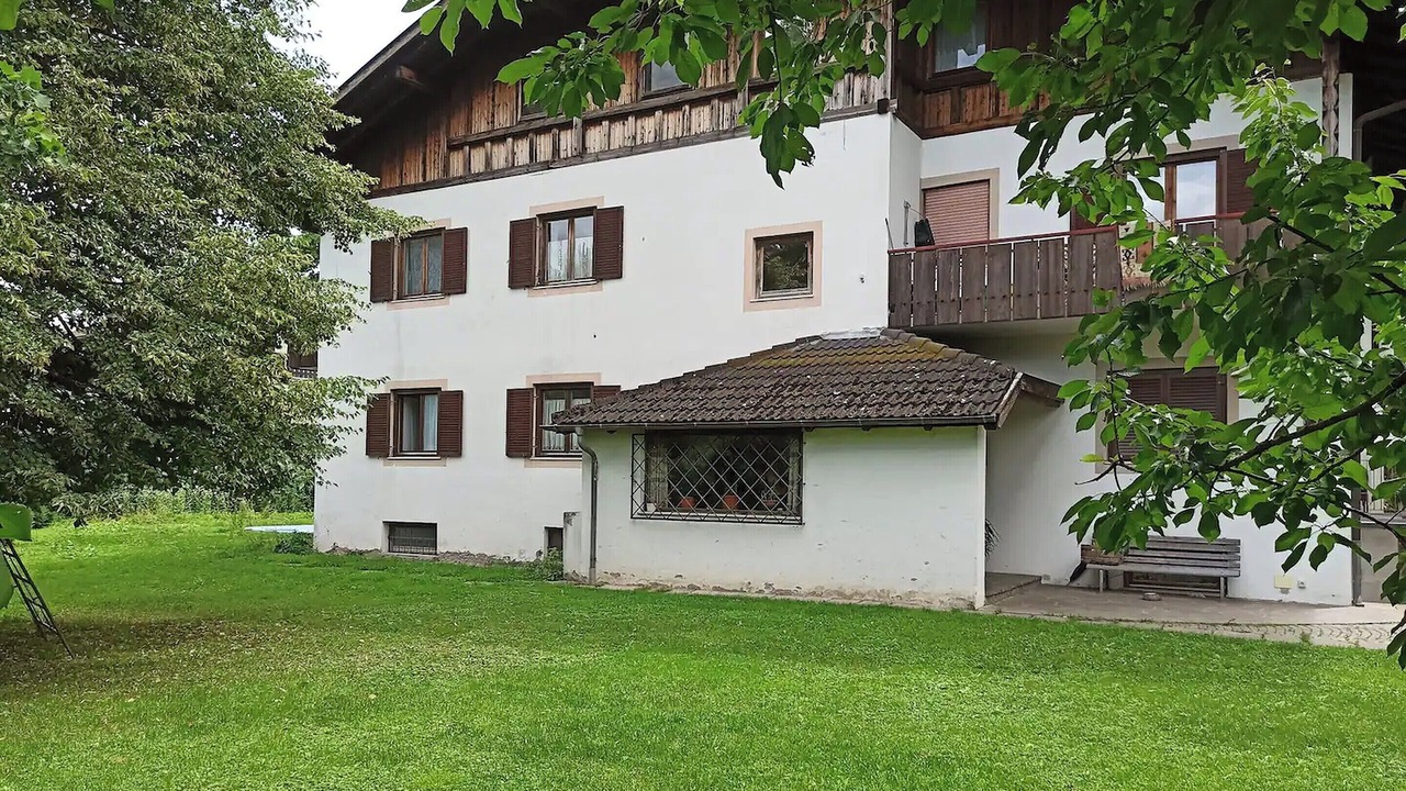 Photo of Outdoor in Lana
