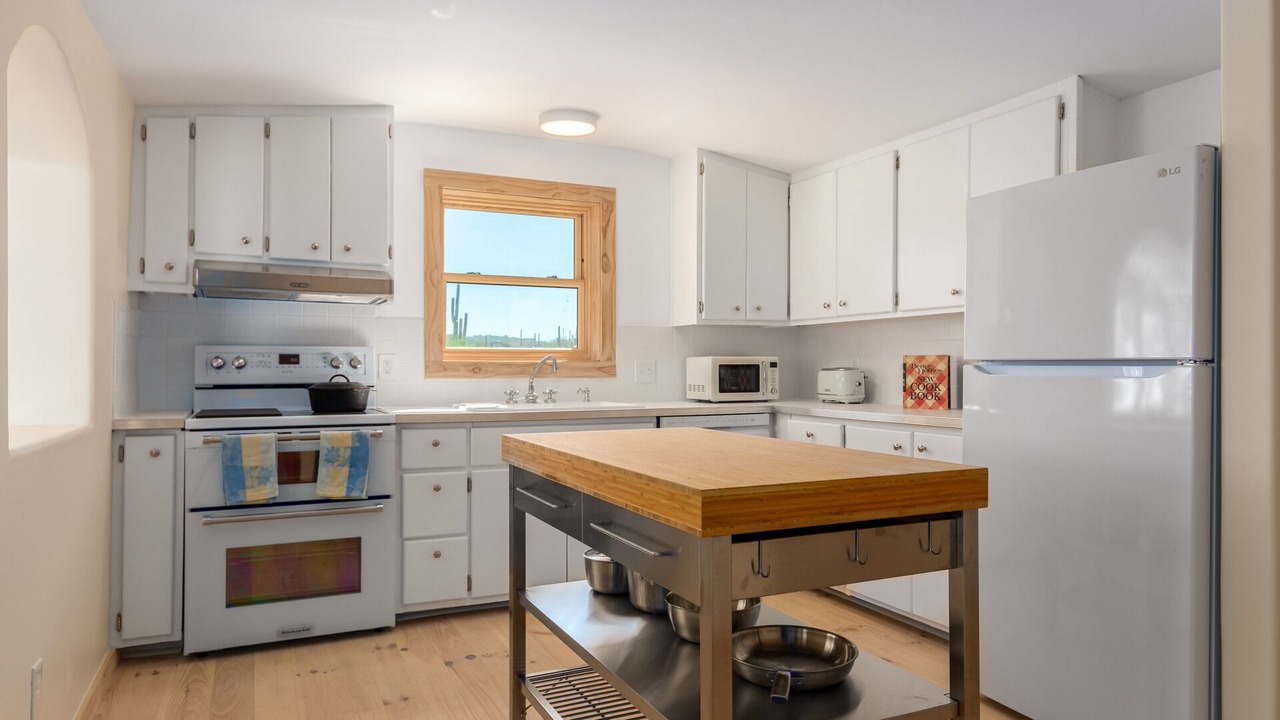 Photo of Kitchen in Cave Creek