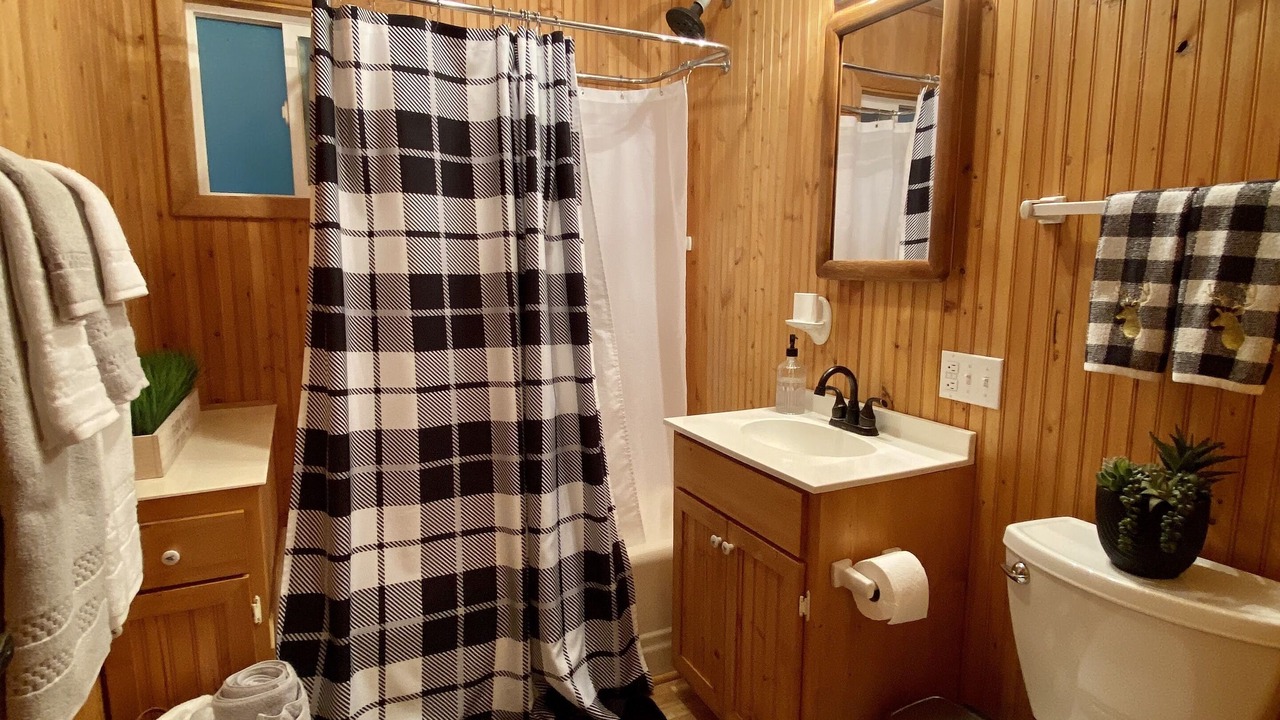 Photo of Bathroom in Kohls Ranch