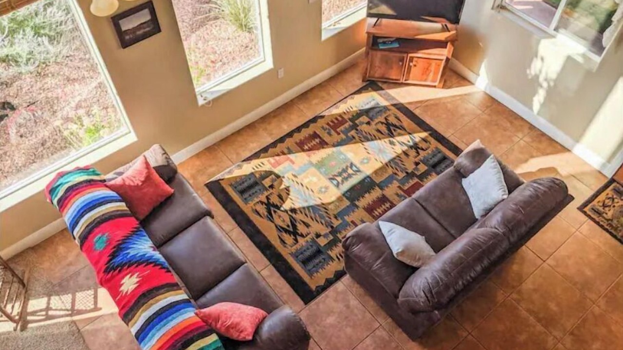 Photo of Livingroom in Fredonia