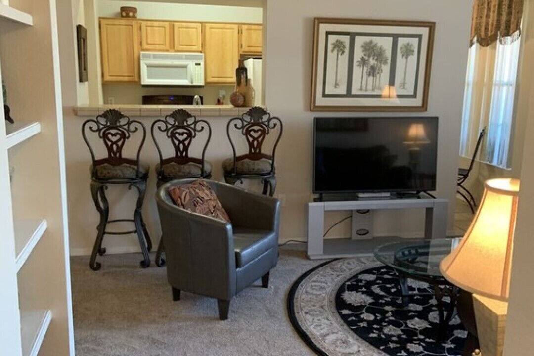 Photo of Livingroom in Surprise