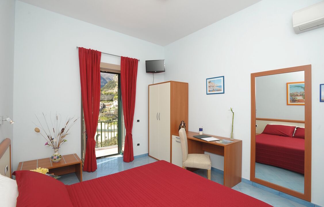 Photo of Bedroom in Pontone