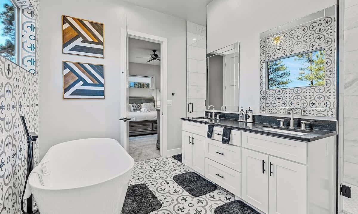 Photo of Bathroom in Flagstaff