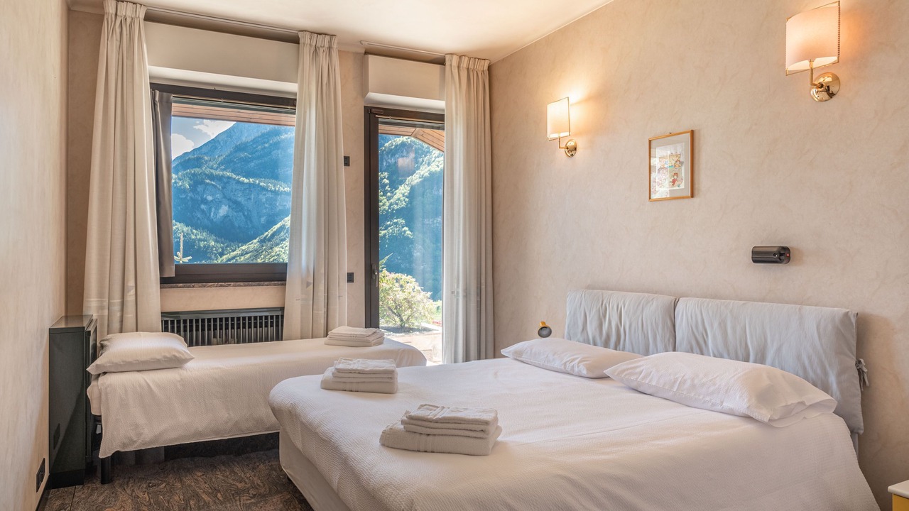 Photo of Bedroom in Molveno
