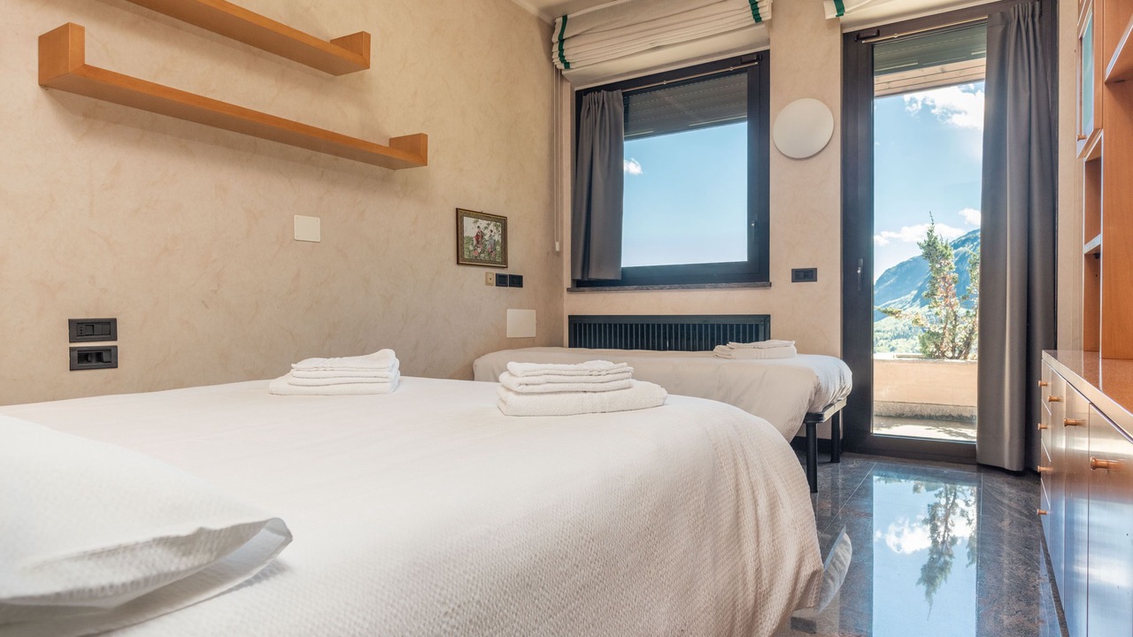 Photo of Bedroom in Molveno