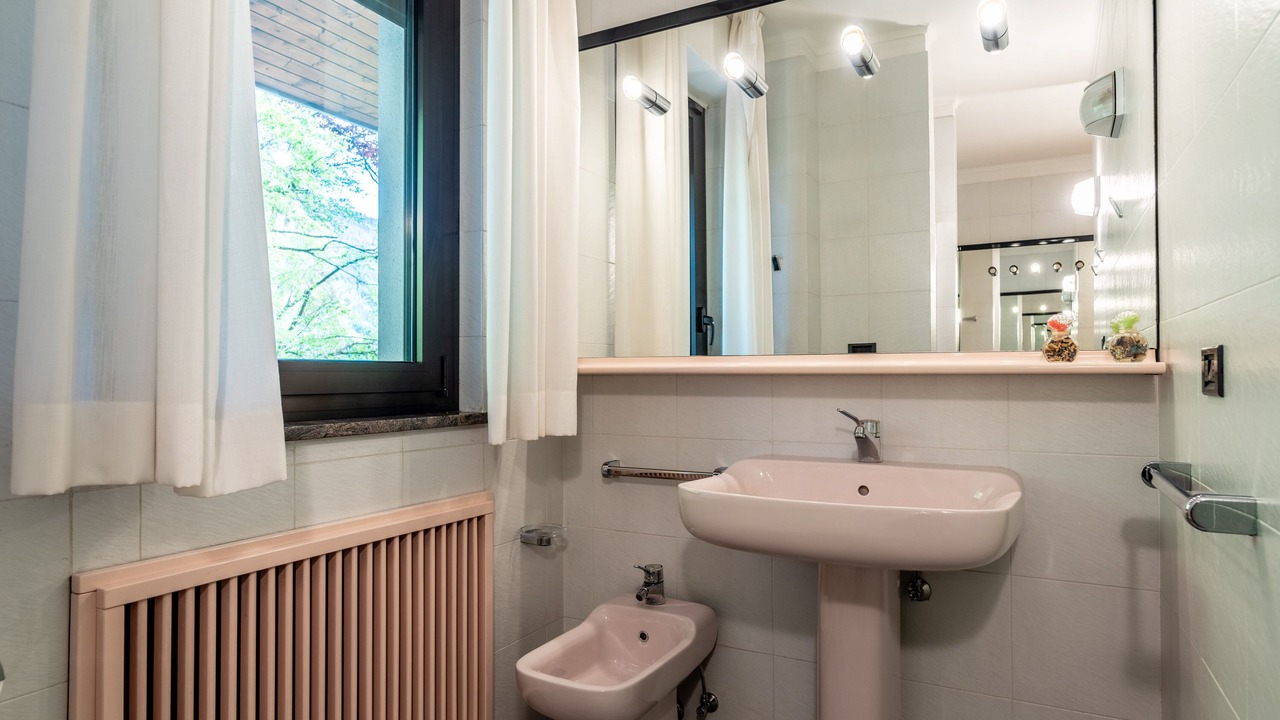 Photo of Bathroom in Molveno