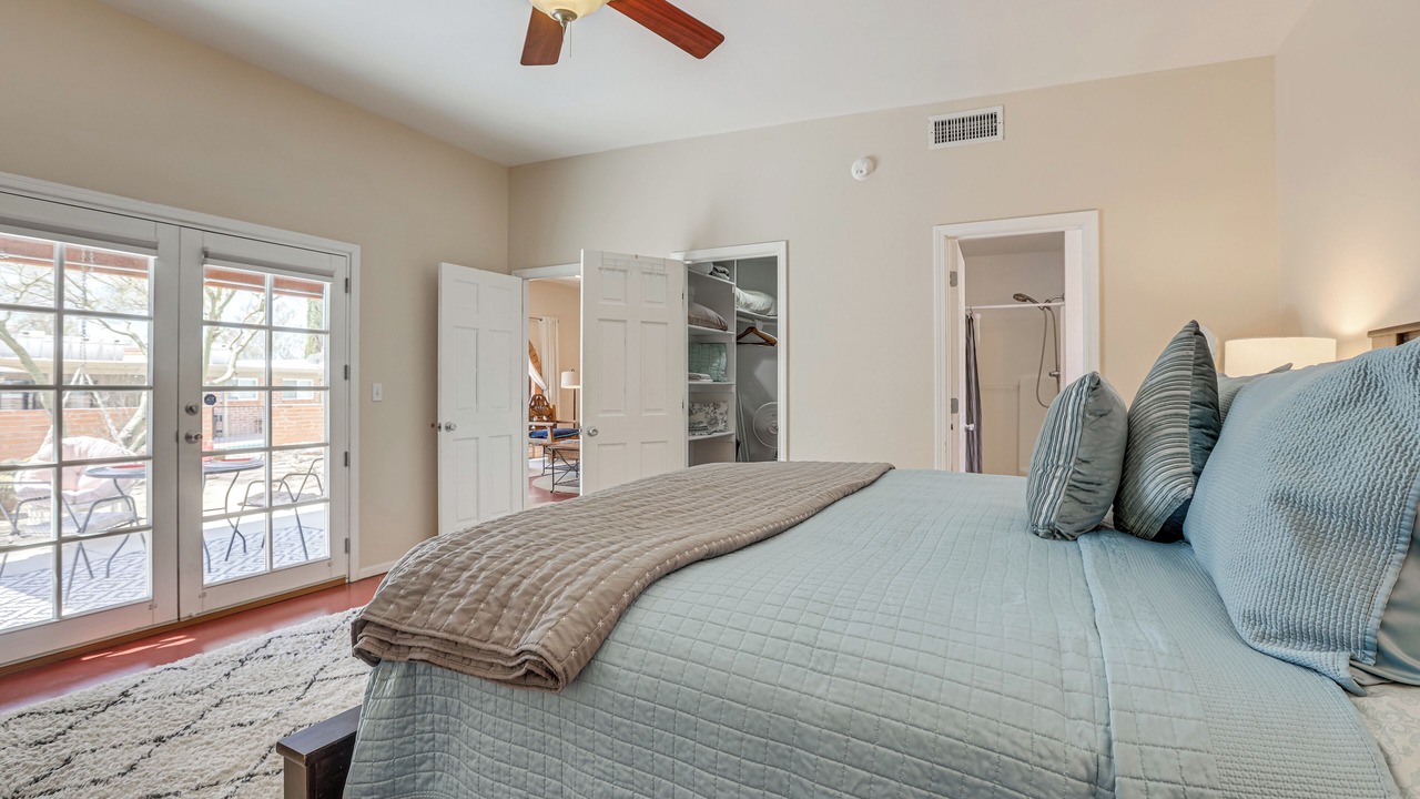 Photo of Bedroom in Casas Adobes Estates