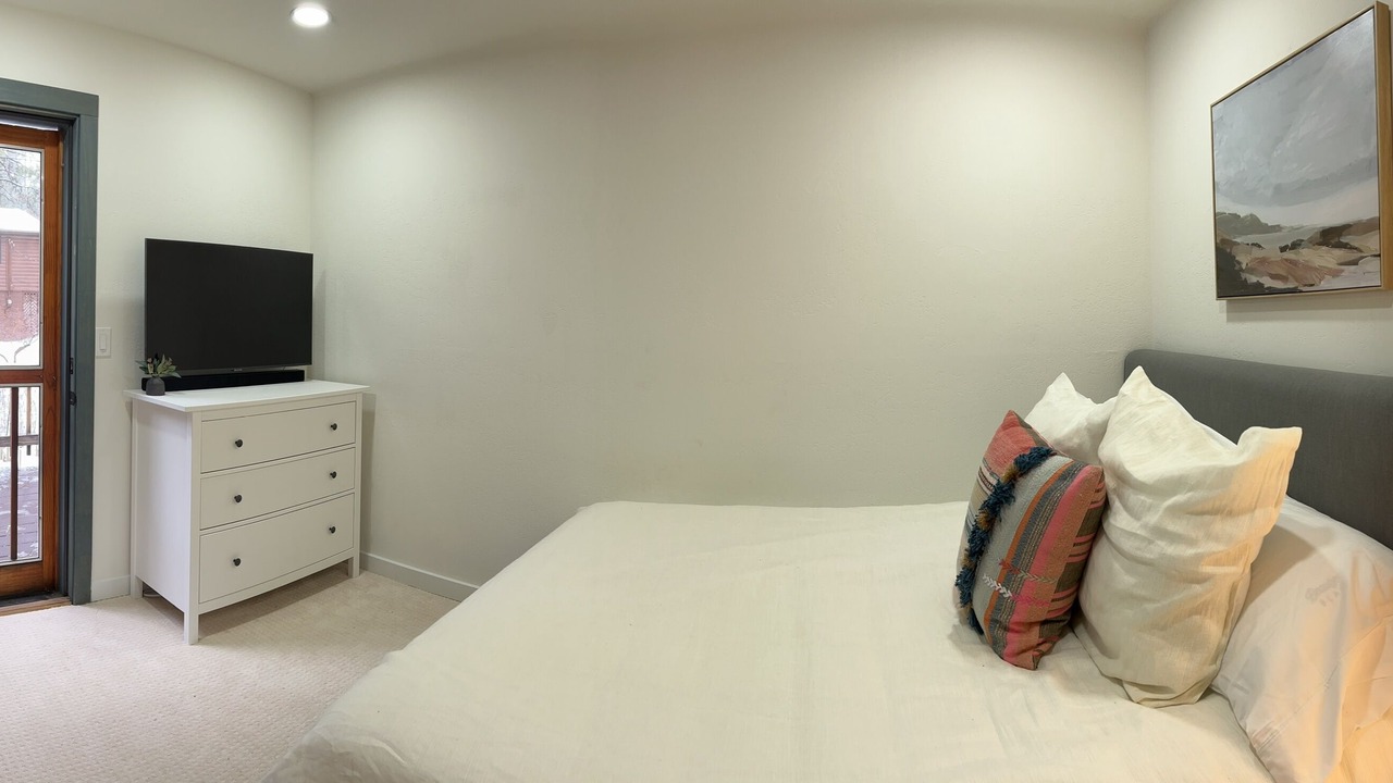 Photo of Bedroom in Mountainaire