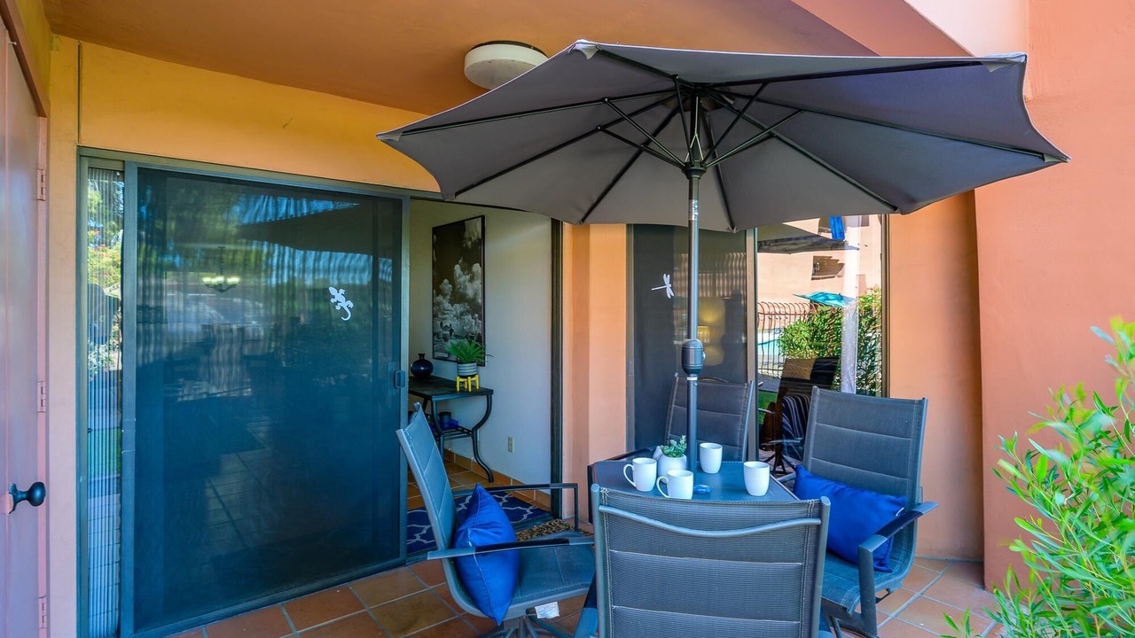 Photo of Outdoor in Paradise Valley Village