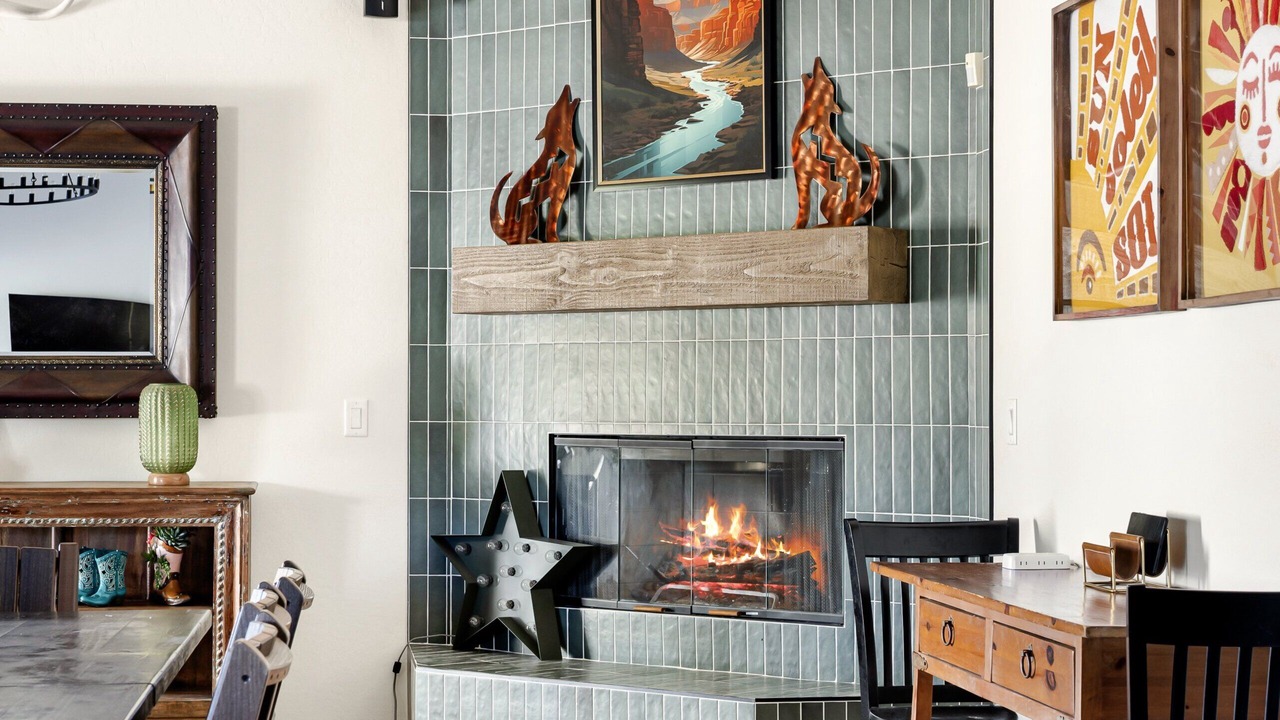 Photo of Livingroom in Paradise Heights