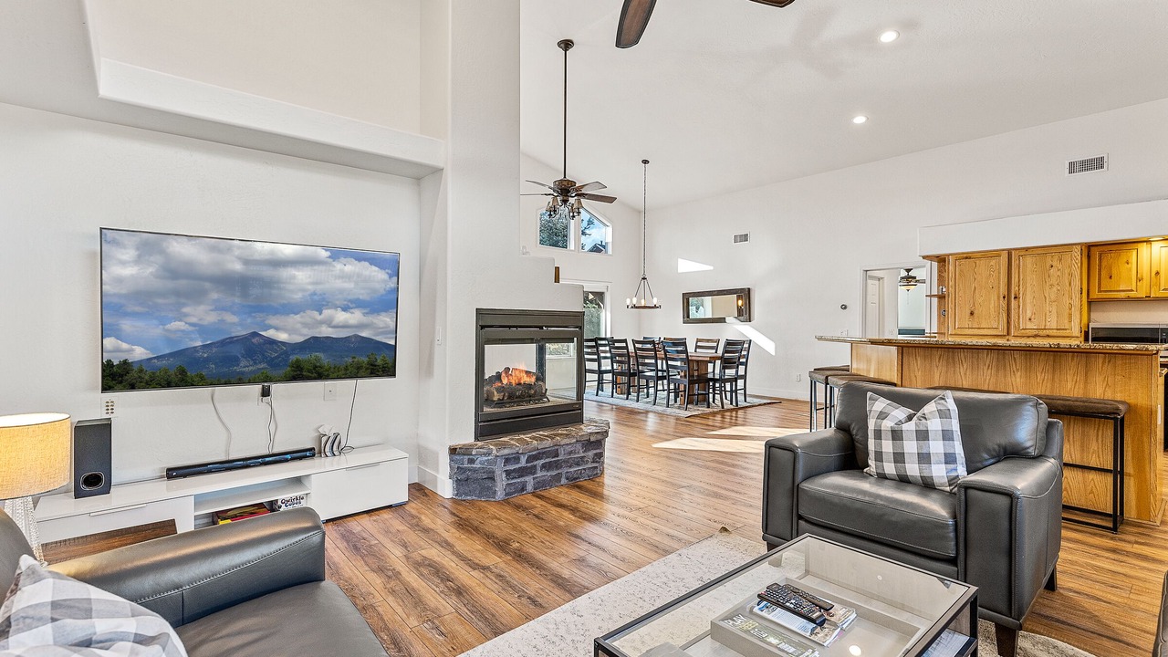 Photo of Livingroom in Flagstaff