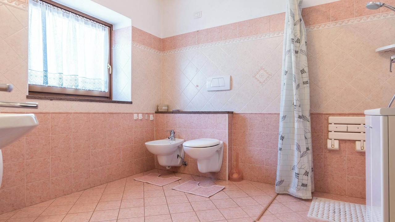 Photo of Bathroom in Transacqua