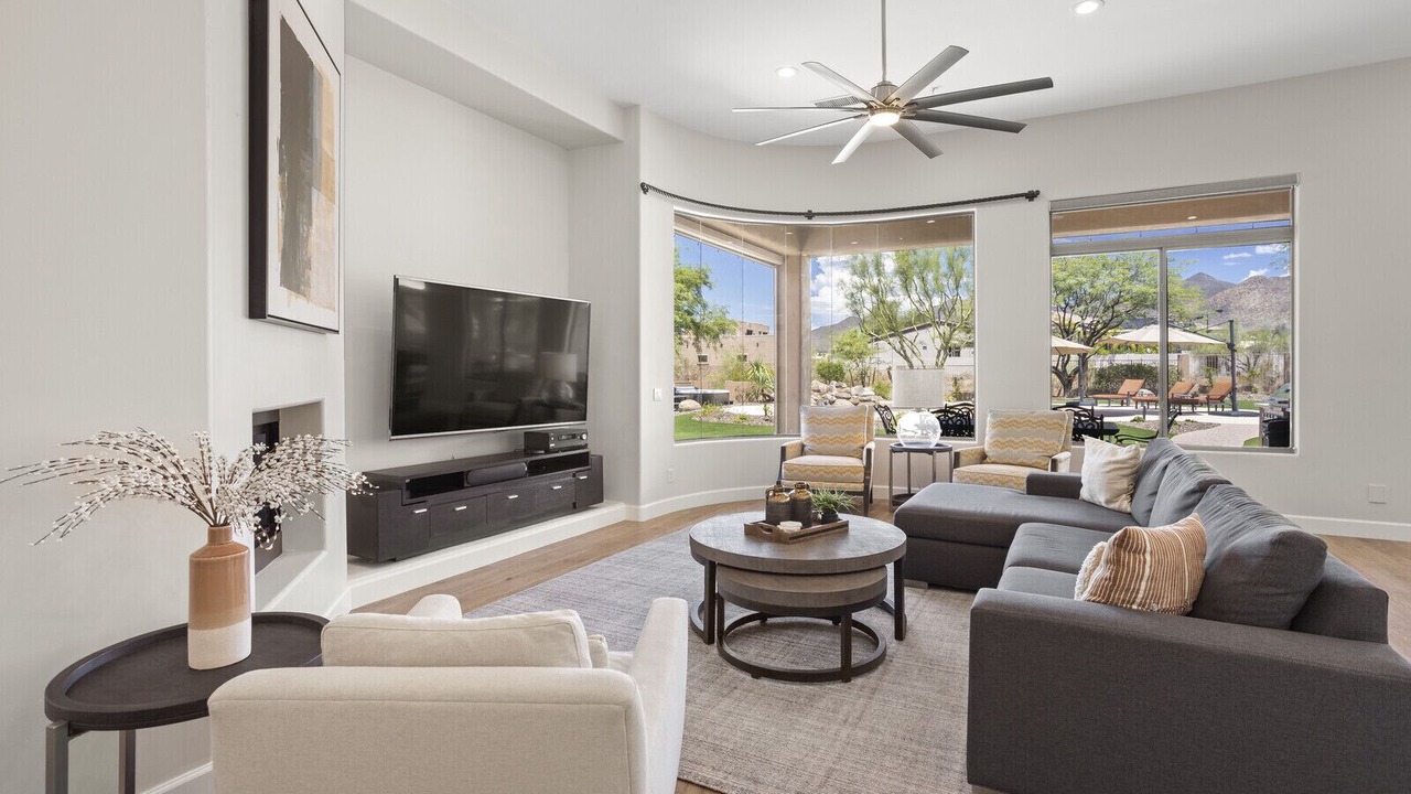 Photo of Livingroom in Central Scottsdale
