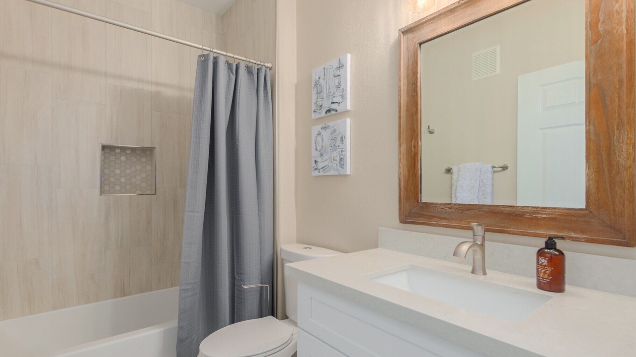 Photo of Bathroom in Parkwood Ranch