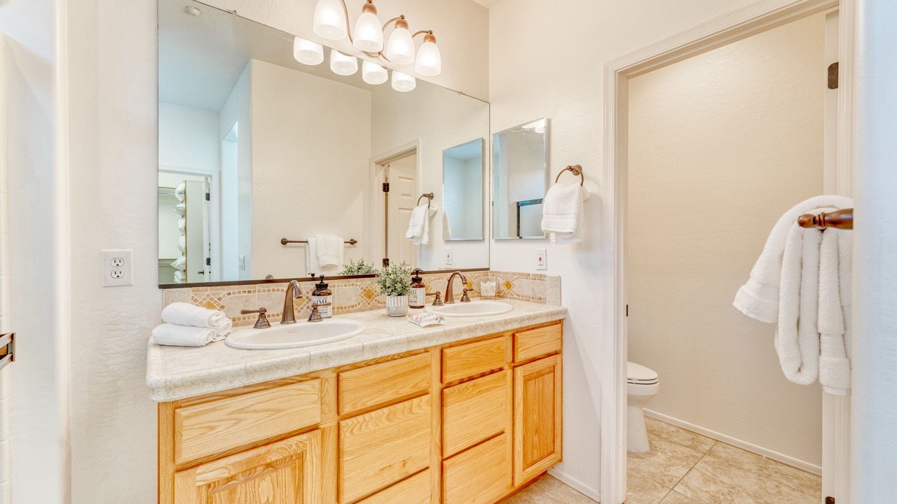 Photo of Bathroom in Vistancia