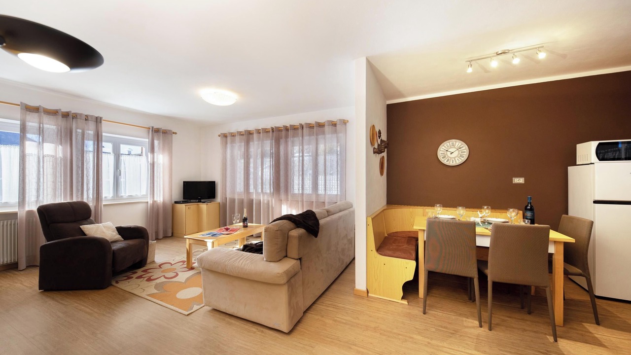 Photo of Livingroom in Pera