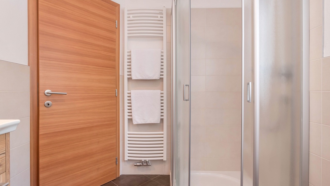 Photo of Bathroom in Laion