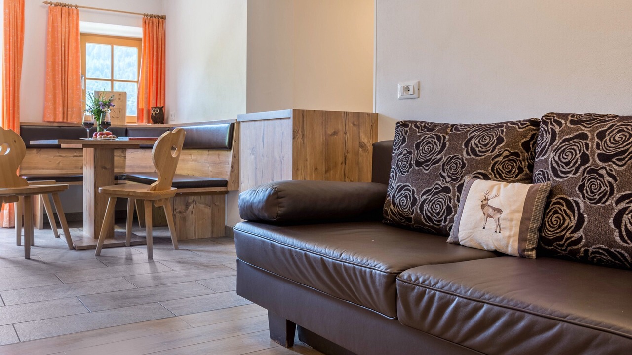 Photo of Livingroom in Laion