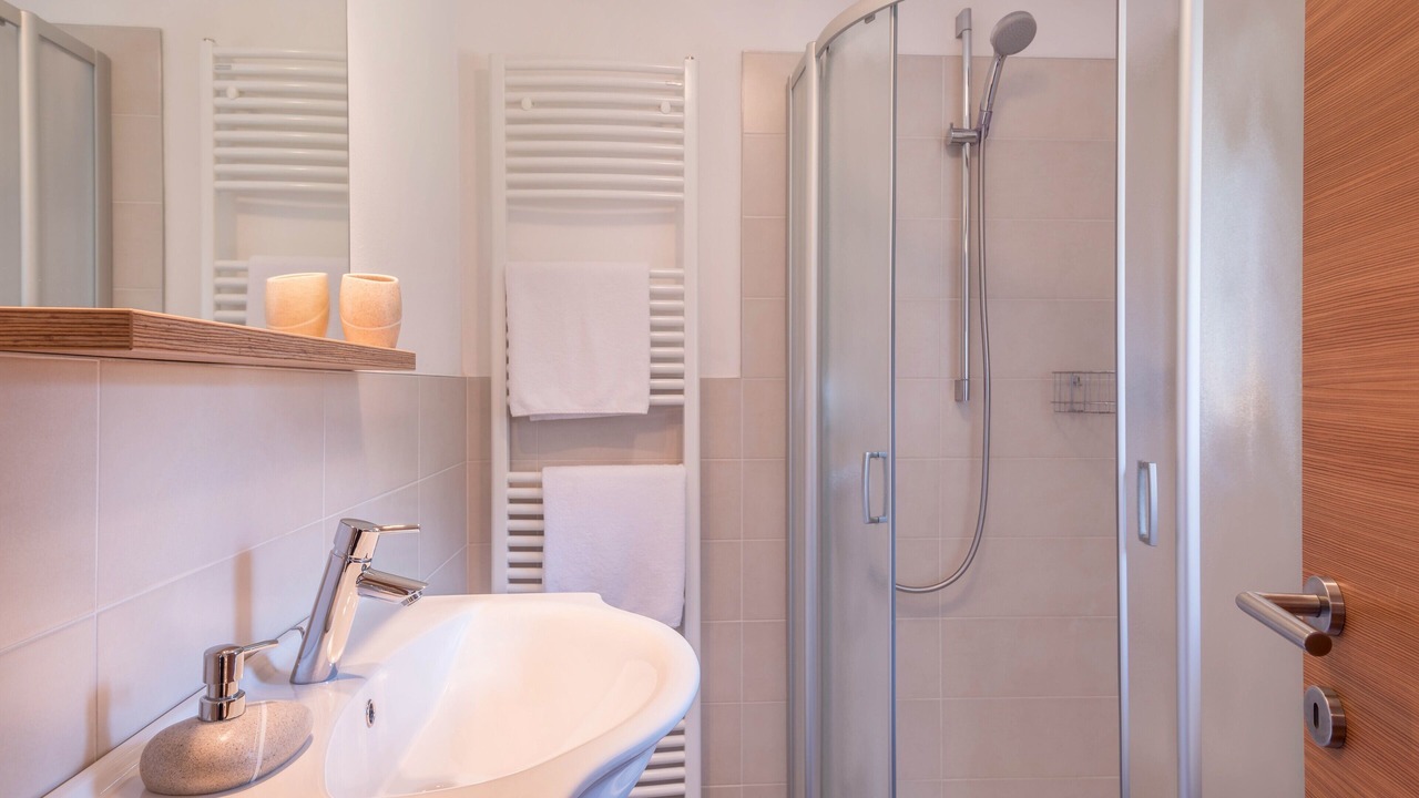 Photo of Bathroom in Laion