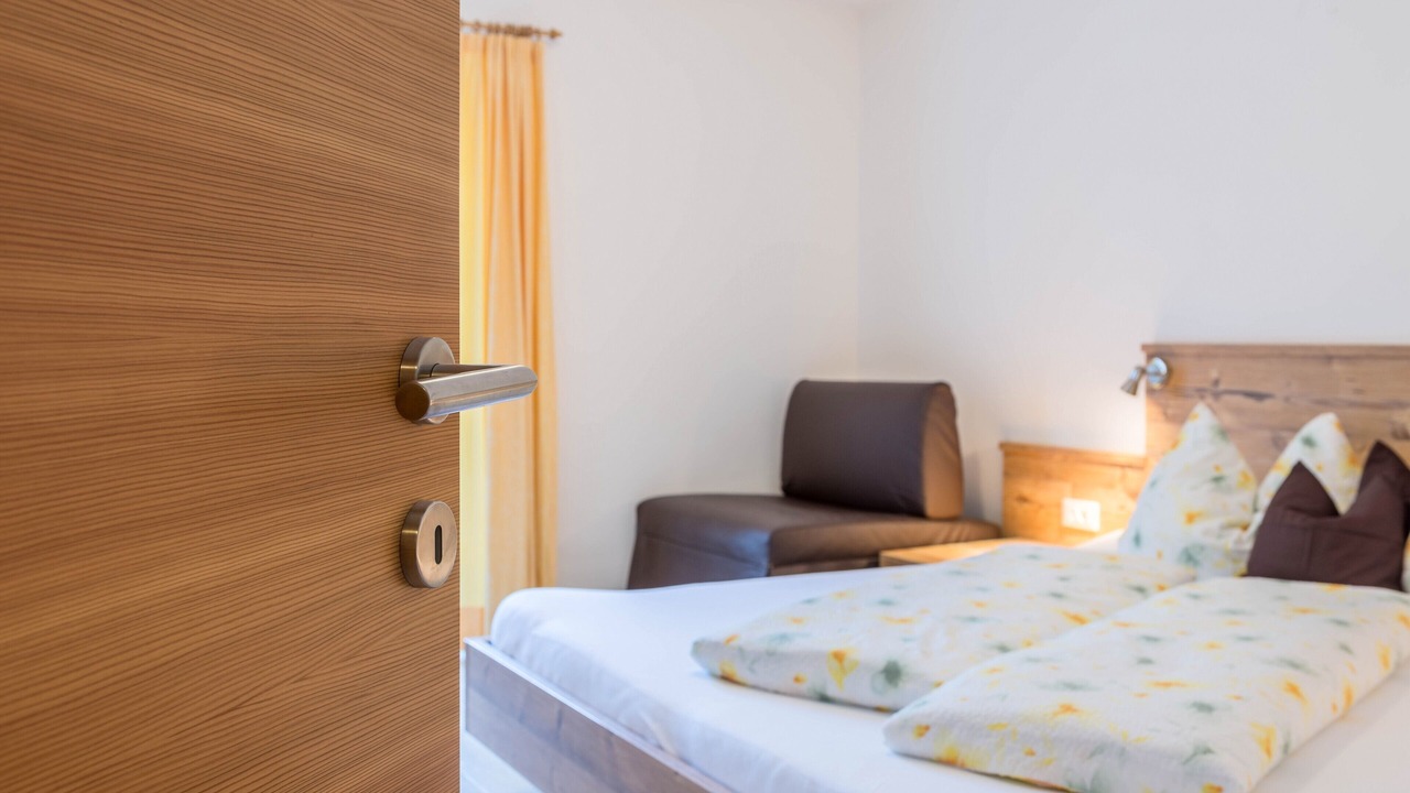 Photo of Bedroom in Laion