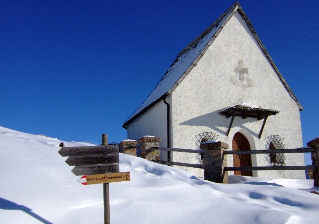 Photo of Outdoor in Laion