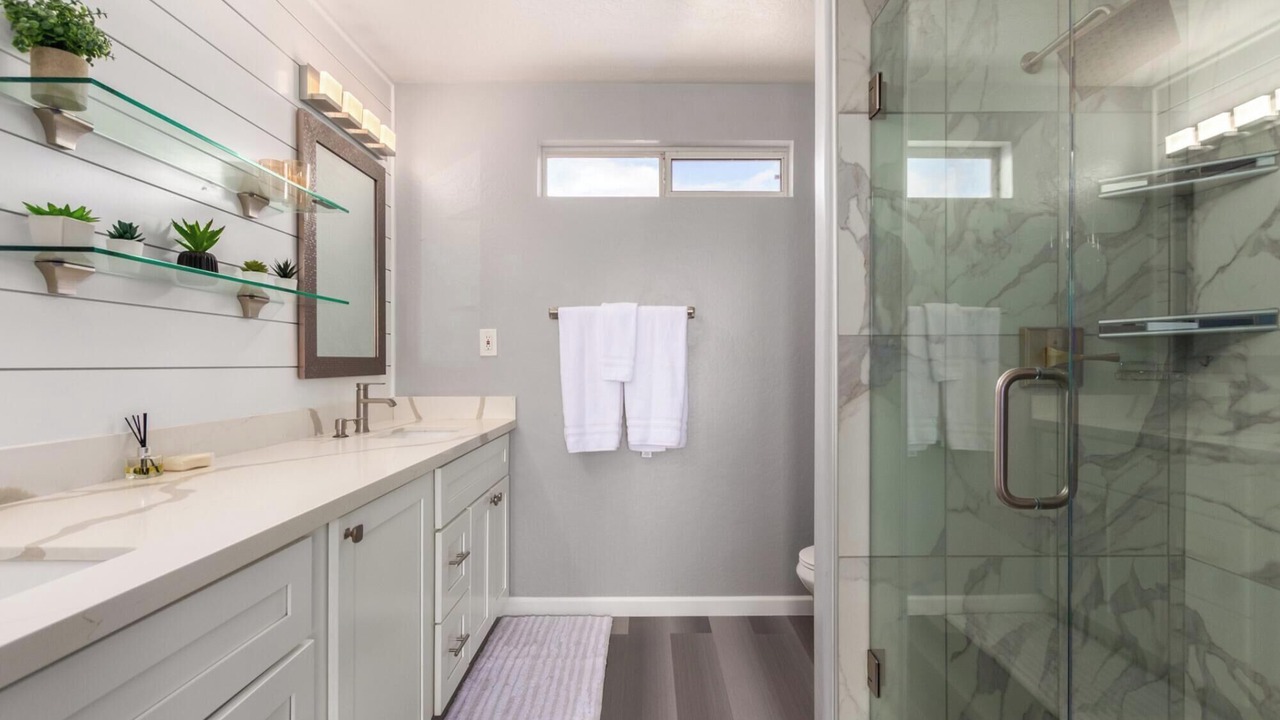 Photo of Bathroom in Superstition Springs