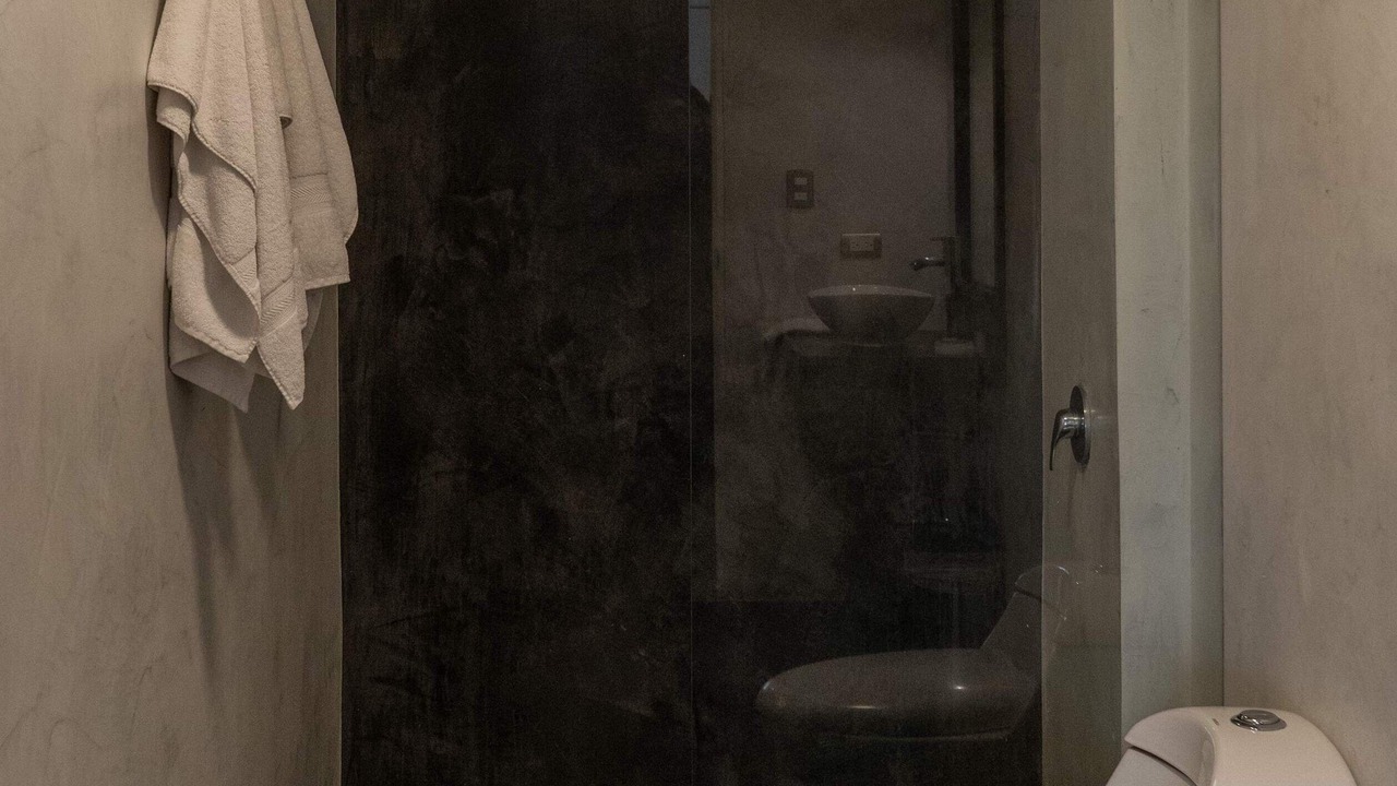 Photo of Bathroom in Leuro