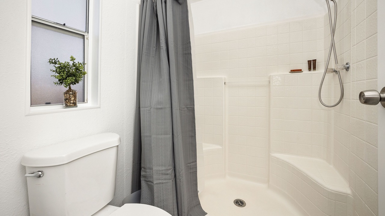 Photo of Bathroom in Diamond Valley
