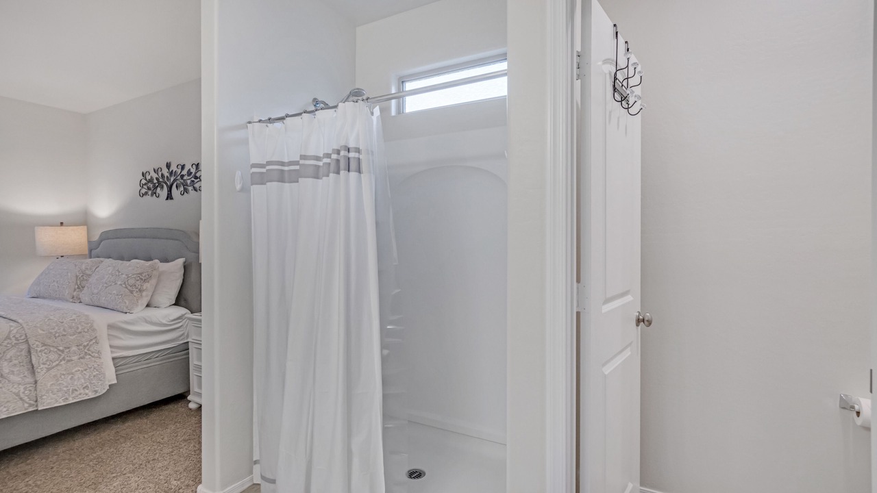 Photo of Bedroom in Magma Ranch