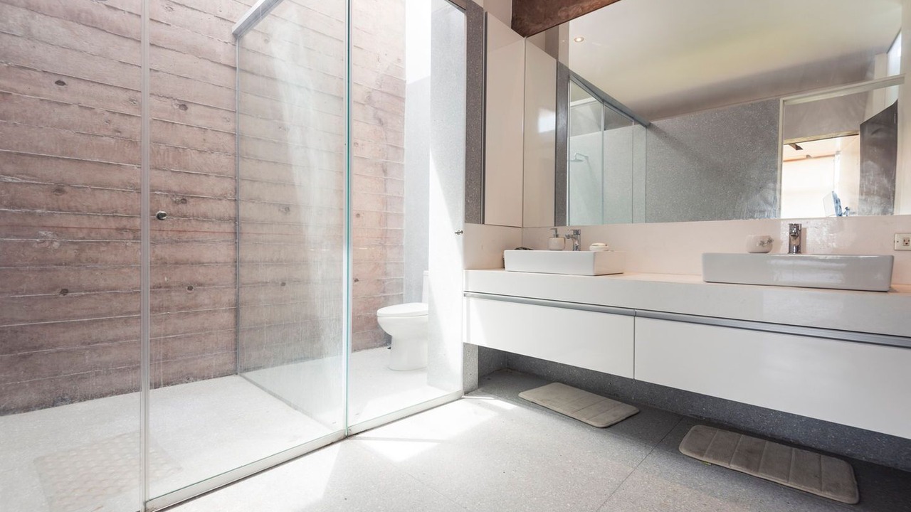 Photo of Bathroom in Pachacamac