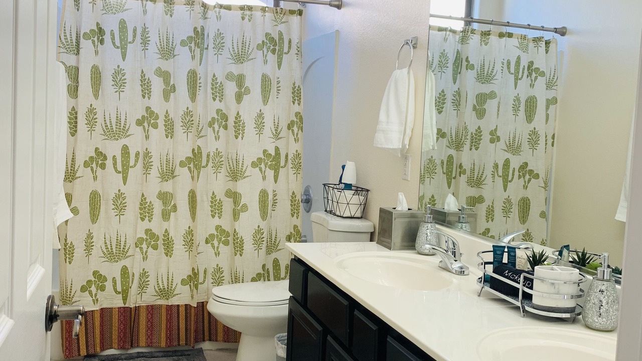 Photo of Bathroom in Rovey Farm Estates