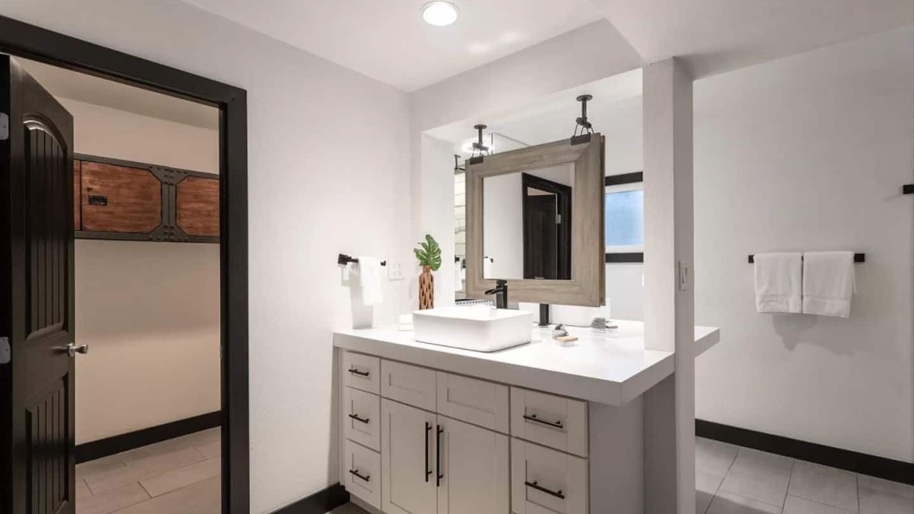 Photo of Bathroom in Park Scottsdale One