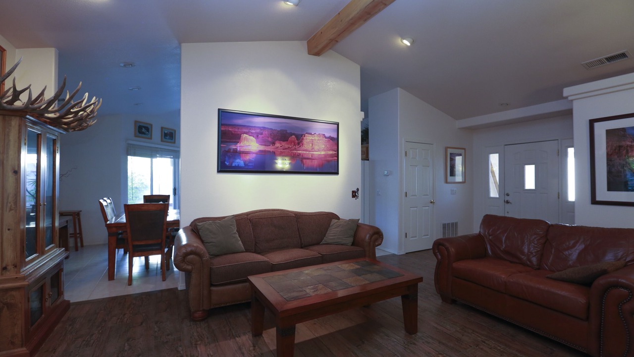 Photo of Livingroom in Page