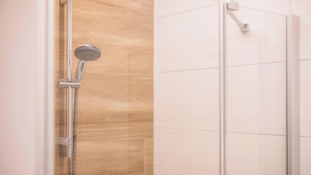Photo of Bathroom in Racines