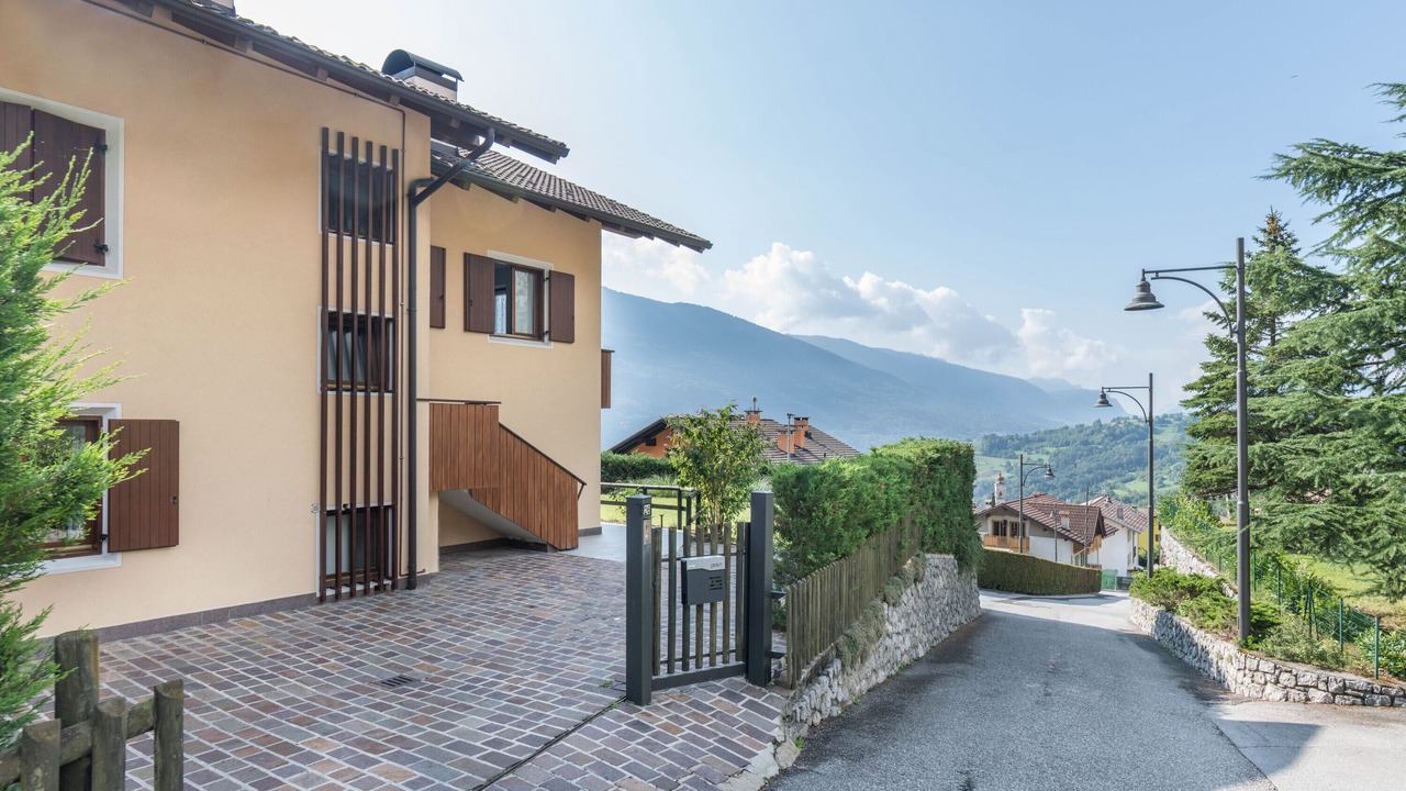 Photo of Outdoor in Dorsino