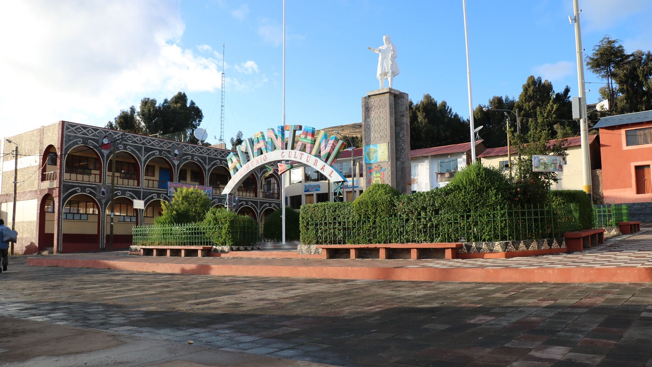 Photo of Others in Isla Taquile