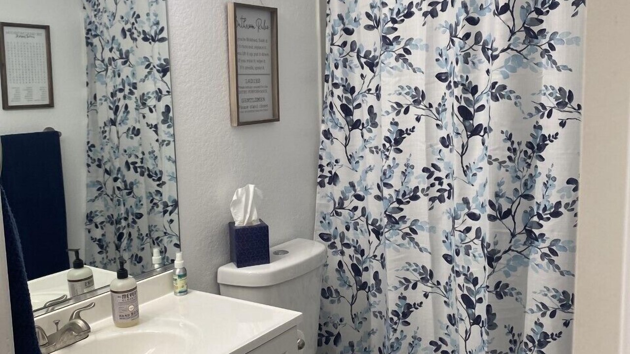 Photo of Bathroom in Pecan Creek