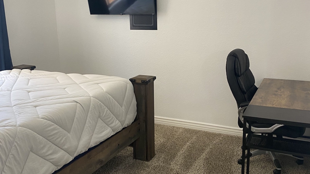 Photo of Bedroom in Pecan Creek