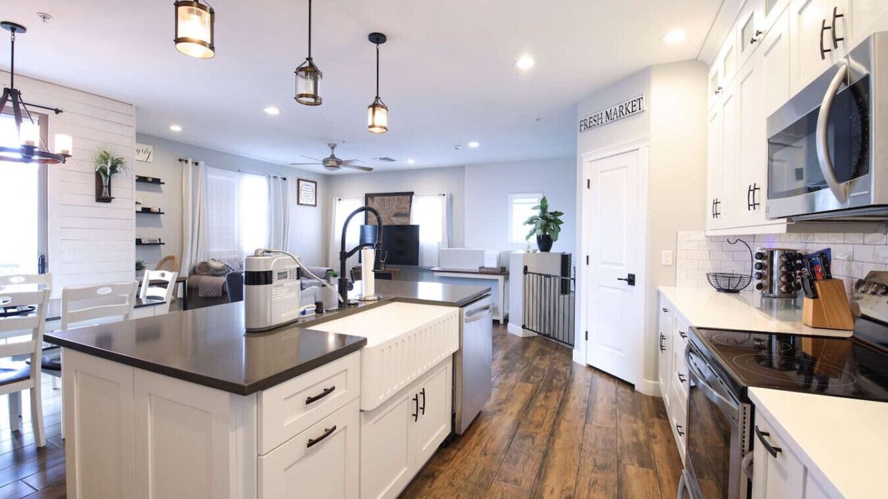 Photo of Kitchen in South Mountain