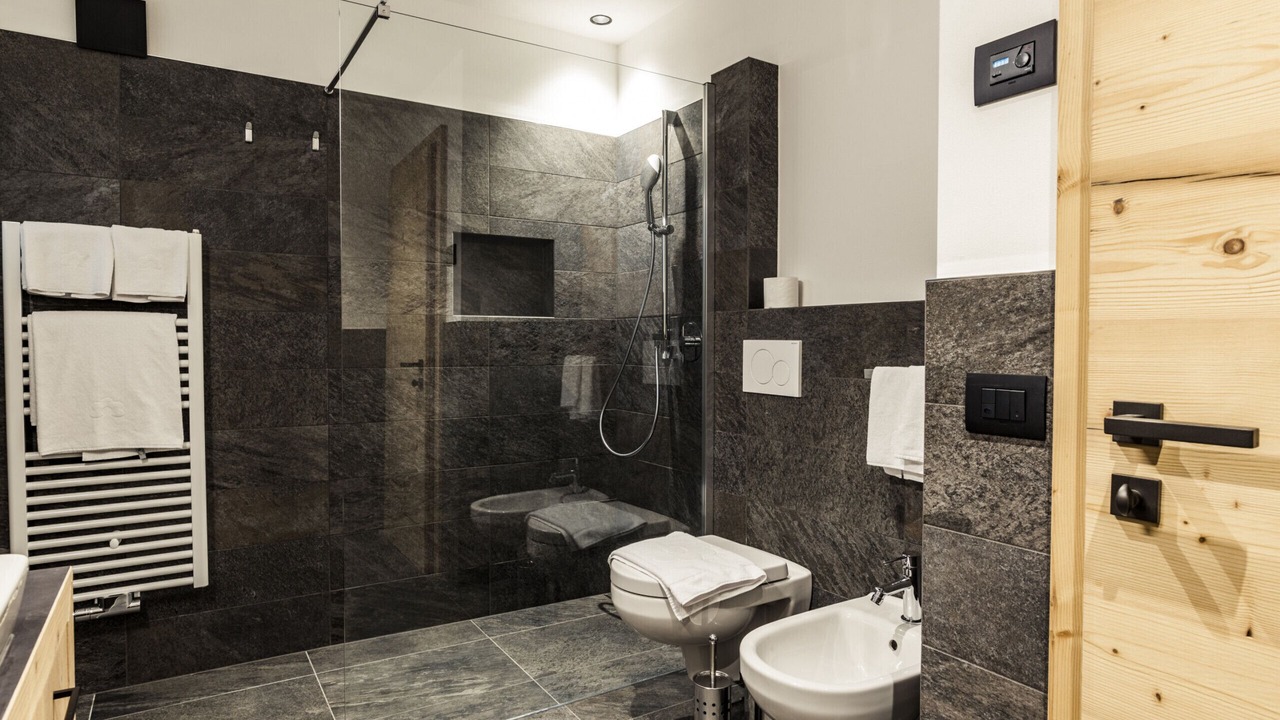 Photo of Bathroom in Laion