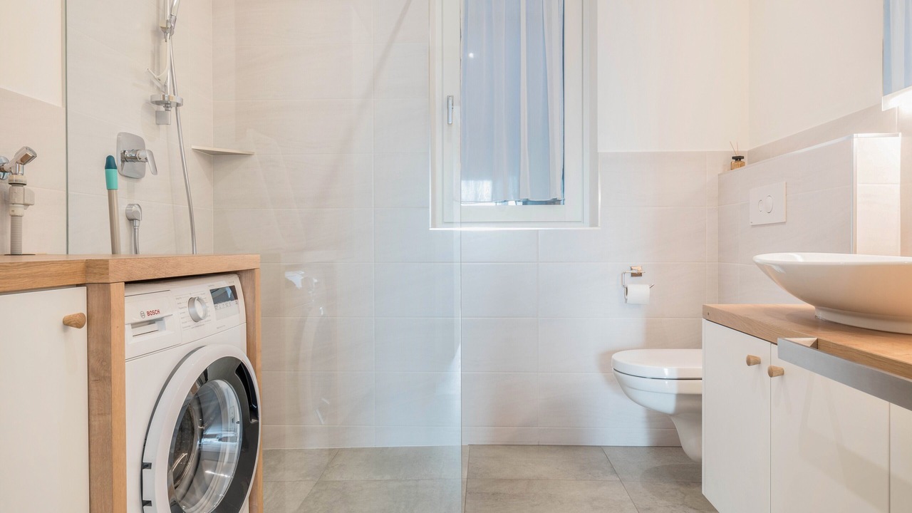 Photo of Bathroom in Lajen