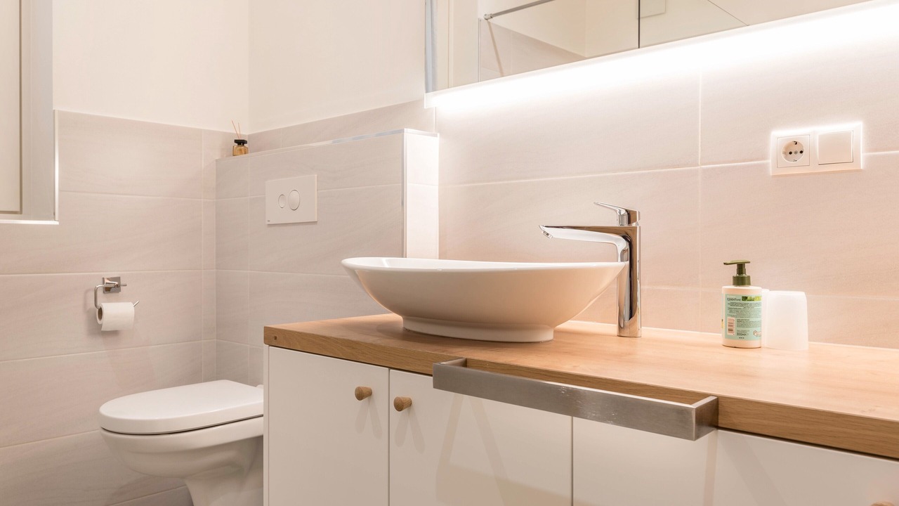 Photo of Bathroom in Lajen