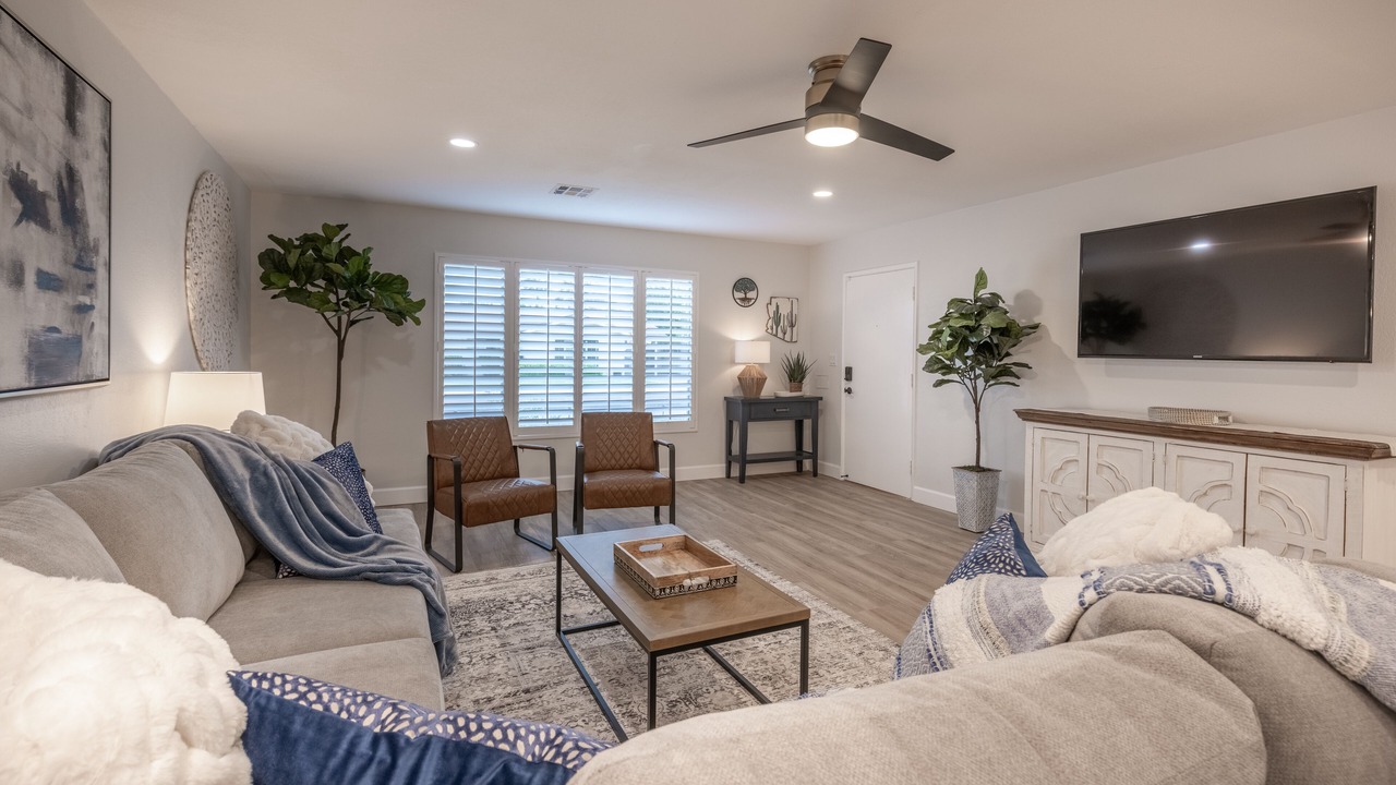 Photo of Bedroom in Scottsdale Estates Eight