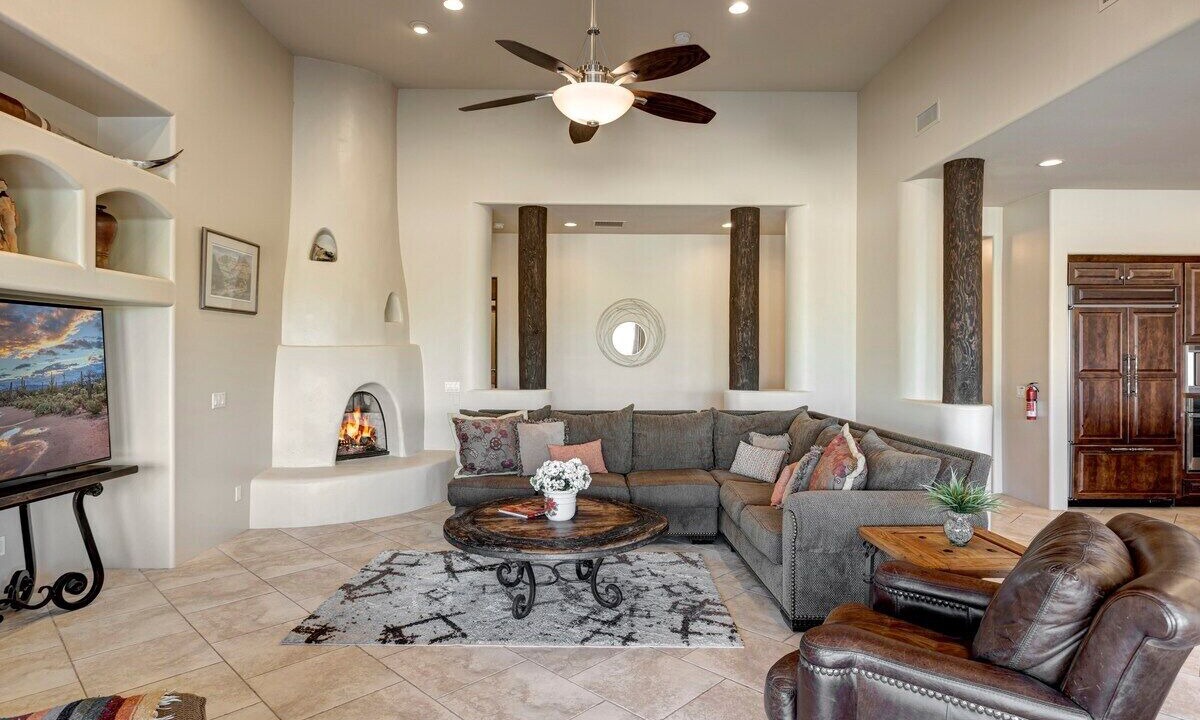 Photo of Livingroom in Rio Verde Foothills