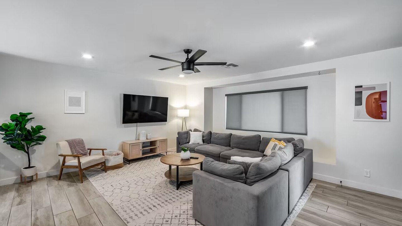 Photo of Livingroom in South Scottsdale