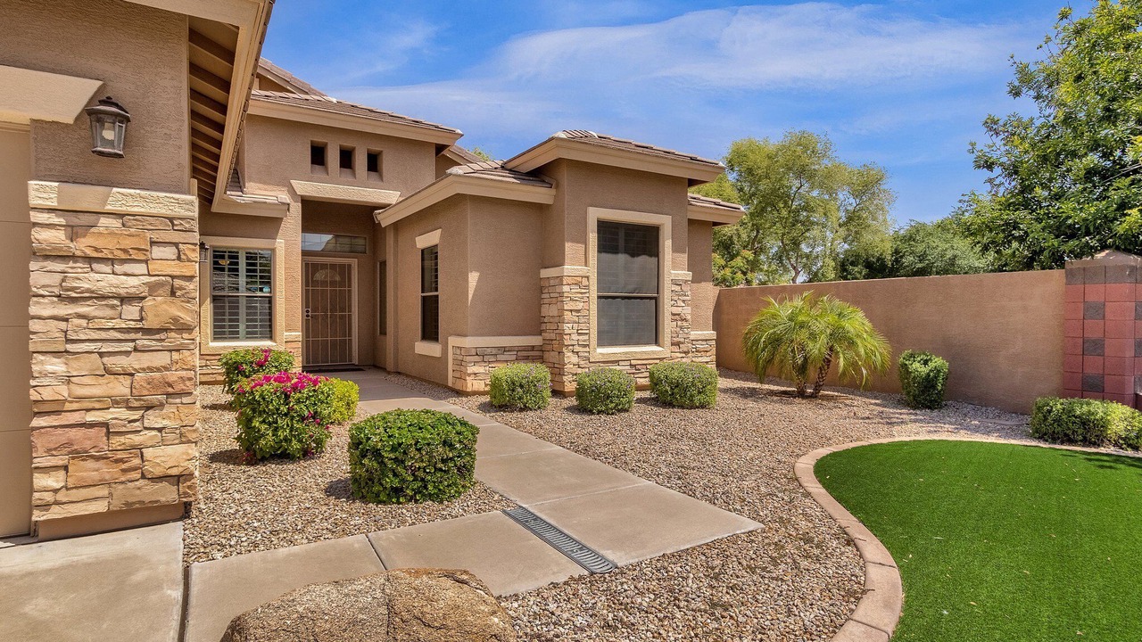 Photo of Others in East Mesa