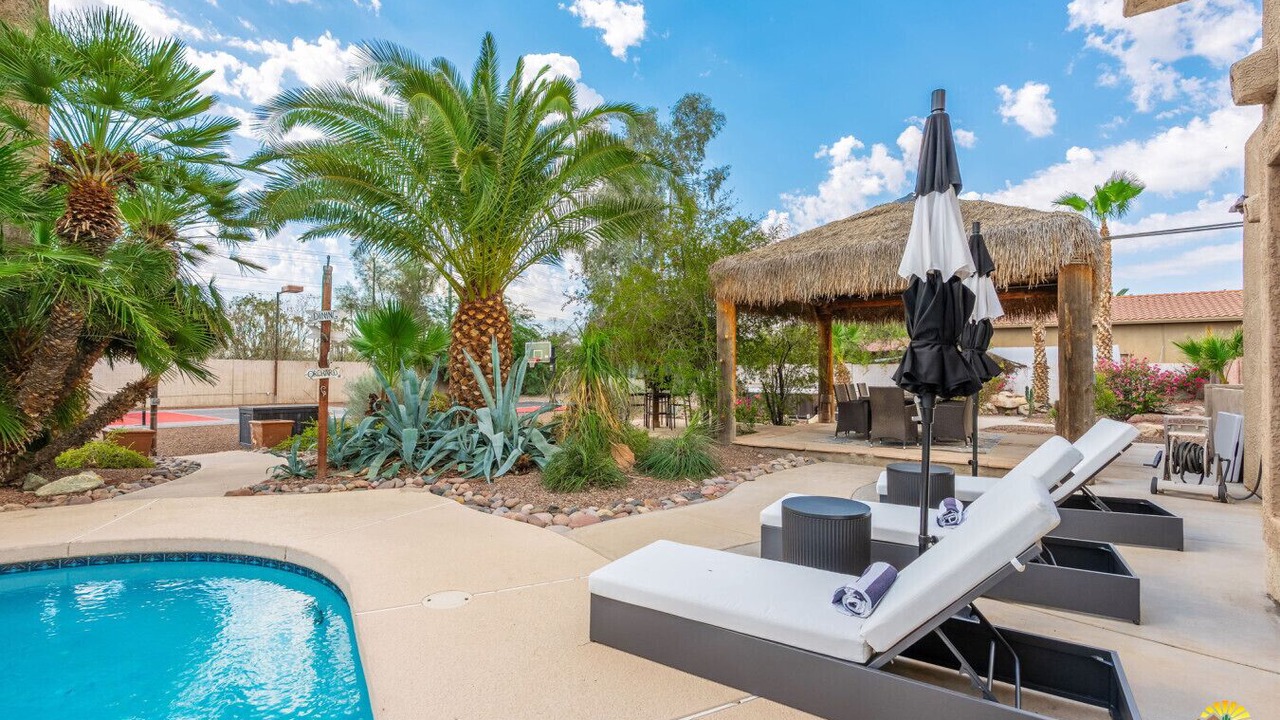 Photo of Outdoor in La Tierra Estates